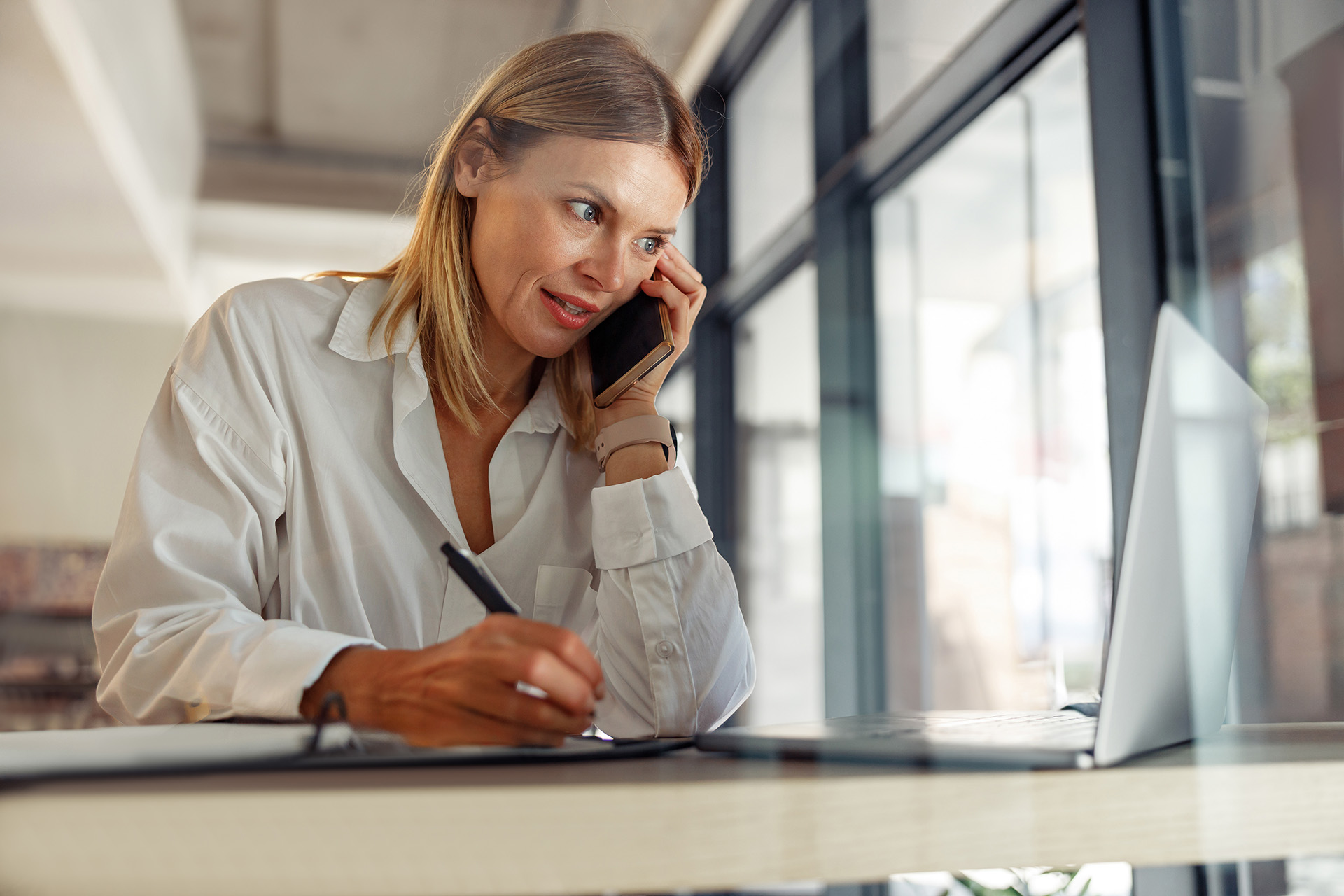 7 Website Design Mistakes That Cost Businesses Leads